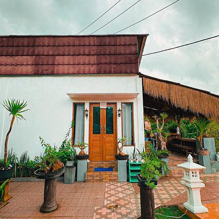Penida Hills Hostel Batununggul Extérieur photo