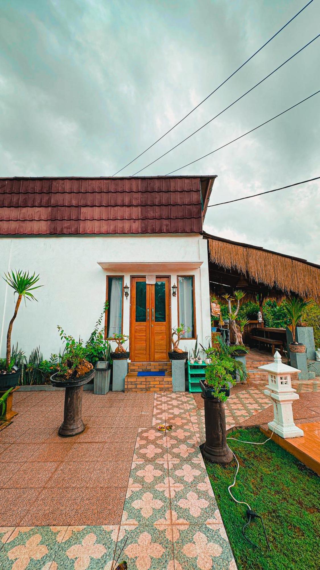 Penida Hills Hostel Batununggul Extérieur photo